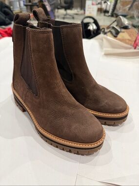 Timberland Brown Suede Chukka Chelsea Boots